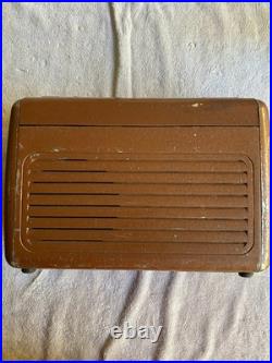 Vintage 1946 General Electric GE Radio 260 Portable Tube AM Short Wave Untested