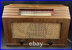 Vintage 1946 Temple E-514 Wooden Tube Radio Receiver Made in USA
