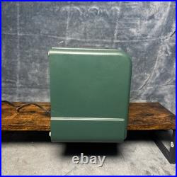 Vintage 1946 Truetone D2613 Green Bakelite Tube Radio Art Deco Parts/Repair