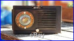 Vintage 1947 GE Model 60 Tube RADIO ALARM CLOCK Bakelite Case