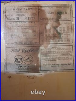 Vintage 1947 Ivory Bendix Model 526B Vacuum Tube Radio needs restoration