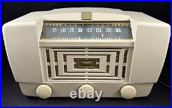 Vintage 1947 RCA Victor 66X11 Superheterodyne Bakelite Vaccum Tube Radio