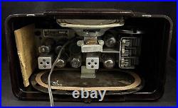 Vintage 1947 Setchell Carlson 427 Frog Eyes Bakelite Table Tube Radio