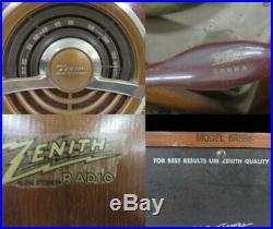 Vintage 1947 Zenith Cobra Model 6R886 Turntable & Tube Radio