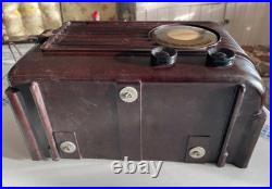 Vintage 1948-49 Emerson Tube Radio 594 in good working condition