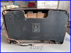 Vintage 1948-49 Emerson Tube Radio 594 in good working condition