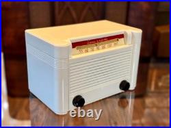 Vintage 1948 General Electric C122 Plaskon Radio Working! Antique Tube Radio