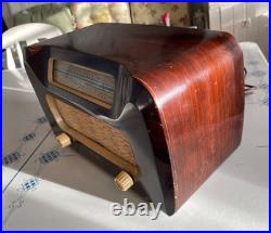 Vintage 1948 Philco Model 48-461 Tube Radio