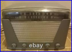 Vintage 1948 Silvertone AM FM Tube Type Radio Model Number 8020 Tested