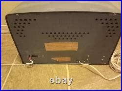 Vintage 1948 Silvertone AM FM Tube Type Radio Model Number 8020 Tested