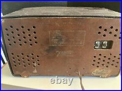 Vintage 1948 ZENITH Ch 7E02 30 Watt 117 Volt Radio Working Condition