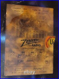 Vintage 1948 Zenith FM 7H820Z Bakelite Tube Long Distance Radio Working