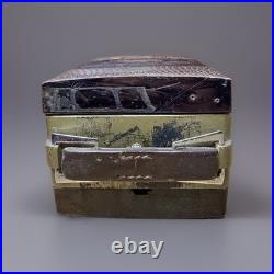 Vintage 1949 RCA Victor Pocket Tube Radio 8B42 Portable 8 B 42 UNTESTED