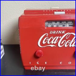 Vintage 1949 Real Deal Genuine AM Tube, Coca Cola Bakelite Cooler Radio Vintage 1949 Real Deal Genuine AM Tube, Coca Cola Bakelite Cooler Radio
