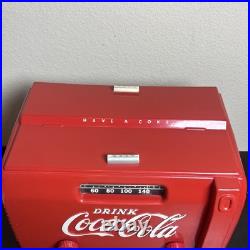 Vintage 1949 Real Deal Genuine AM Tube, Coca Cola Bakelite Cooler Radio Vintage 1949 Real Deal Genuine AM Tube, Coca Cola Bakelite Cooler Radio