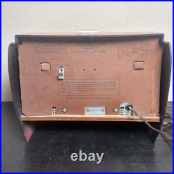 Vintage 1949 Real Deal Genuine AM Tube, Coca Cola Bakelite Cooler Radio Vintage 1949 Real Deal Genuine AM Tube, Coca Cola Bakelite Cooler Radio