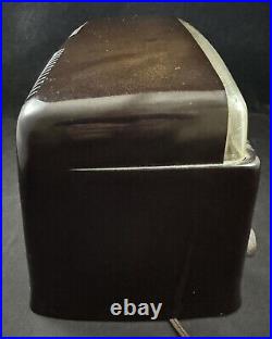 Vintage 1949 Sears & Roebuck Silvertone 9005 Darth Vader Table Tube Radio