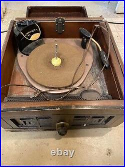 Vintage 1949 Vintage Zenith 5R086 Tube Radio Record Player Turntable
