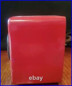 Vintage 1950 Arvin Hopalong Cassidy Radio (RED) Vintage 1950 Arvin Hopalong Cassidy Radio (RED)