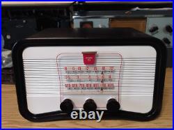 Vintage 1950 Murphy TA152 Tube Broadcast & Shortwave Radio Vintage 1950 Murphy TA152 Tube Broadcast & Shortwave Radio