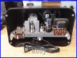 Vintage 1950 Murphy TA152 Tube Broadcast & Shortwave Radio Vintage 1950 Murphy TA152 Tube Broadcast & Shortwave Radio