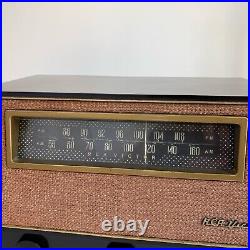 Vintage 1950 Working RCA VICTOR X-711 AM/FM/Phono 7-Tube Radio Brown Bakelite