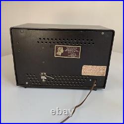 Vintage 1950 Working RCA VICTOR X-711 AM/FM/Phono 7-Tube Radio Brown Bakelite