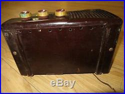 Vintage 1950 Zenith AM/FM Tube Radio Model G724 Bakelite Case