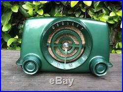 Vintage 1950's Crosley Atomic Mid Century Tube Radio Forest Green Mirror Finish