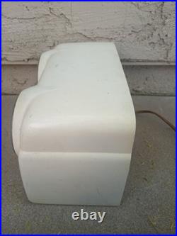 Vintage 1950's Crosley Dashboard Tube Clock Radio D-25WE Tested & Working