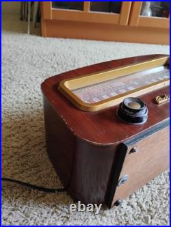 Vintage 1950's Packard Bell 602 Tube Radio (Recapped & Working) Vintage 1950's Packard Bell 602 Tube Radio (Recapped & Working)