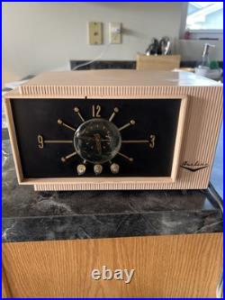 Vintage 1950's Pink Airline 1651A Tube RadioTelechron ClockRARE Clean Works
