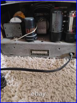 Vintage 1950's Silvertone Model #1 Tube Radio (Recapped & Working) Vintage 1950's Silvertone Model #1 Tube Radio (Recapped & Working)