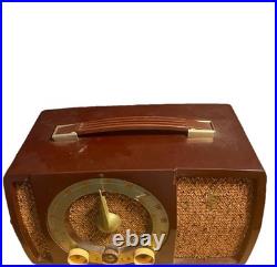 Vintage 1950's Zenith Walnut Bakelite AM/FM Tube Radio No S-22922