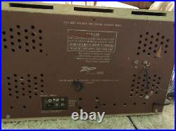 Vintage 1950s 1960 Zenith Model C835E AM/FM Tube Radio Vintage 1950s 1960 Zenith Model C835E AM/FM Tube Radio