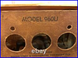 Vintage 1950s Jewel Model 960U Ivory AM Tube Radio