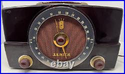 Vintage 1950s Mid Century Zenith AM/FM H725 Bakelite Tube Radio Tested Works