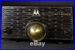 Vintage 1950s Motorola Turbine Tube Radio Model 56H Modern Art Deco WORKS