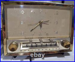 Vintage 1950s Westinghouse Clock Tube Radio Model H475T5