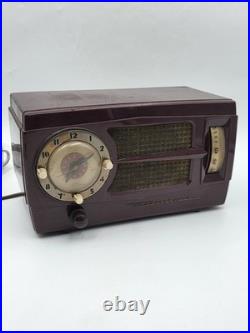 Vintage 1950s Westinghouse H-355T5 Tube Radio Telechron Alarm Clock Maroon. Read Vintage 1950s Westinghouse H-355T5 Tube Radio Telechron Alarm Clock Maroon. Read