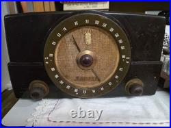 Vintage 1950s Zenith AM/FM Tube Radio Model G725 Bakelite Tested & Working