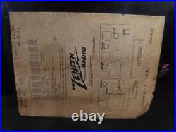 Vintage 1950s Zenith AM/FM Tube Radio Model G725 Bakelite Tested & Working