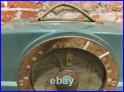 Vintage 1950s Zenith AM/FM Tube Radio Model K725 Bakelite French Green WORKS