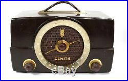Vintage 1950s Zenith Tube Radio K725