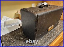 Vintage 1951 1952 1953 zenith h500 5h40 trans-oceanic portable tube radio Vintage 1951 1952 1953 zenith h500 5h40 trans-oceanic portable tube radio