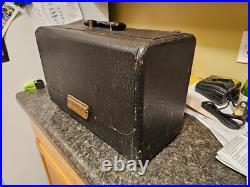 Vintage 1951 1952 1953 zenith h500 5h40 trans-oceanic portable tube radio Vintage 1951 1952 1953 zenith h500 5h40 trans-oceanic portable tube radio