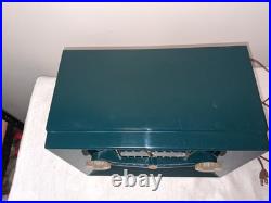 Vintage 1951 1952 Crosley 11-109U Decorator Tube AM Radio Hunter Green Working