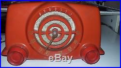 Vintage 1951 CROSLEY 11-103U Red Bakelite Case TUBE RADIO DASHBOARD STYLE