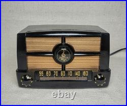 Vintage 1951 Emerson 587 Bakelite Table Tube Radio Mid-Century MCM Black Gold Vintage 1951 Emerson 587 Bakelite Table Tube Radio Mid-Century MCM Black Gold
