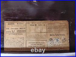 Vintage 1951 RCA Victor Tube Radio Model X551 Art Deco Style Brown Bakelite